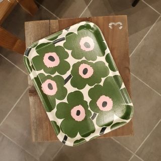 マリメッコ(marimekko)のマリメッコ marimekko ウニッコ トレイ トレー ランチプレート(テーブル用品)