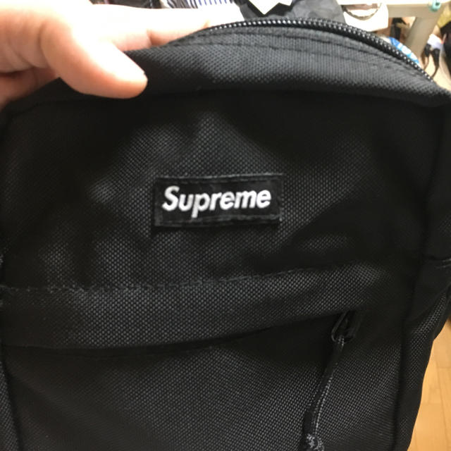 Supreme(シュプリーム)のsupreme ショルダーバッグ 18ss ブラック メンズのバッグ(ショルダーバッグ)の商品写真