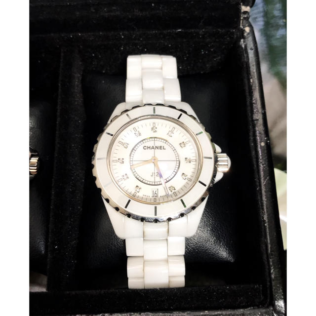 CHANEL(シャネル)のJ12 ホワイトセラミック 11ダイヤ メンズの時計(腕時計(アナログ))の商品写真