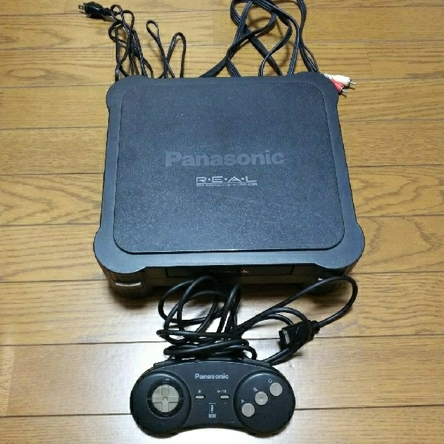 Panasonic(パナソニック)のPanasonic　3DO　REAL ソフトセット エンタメ/ホビーのゲームソフト/ゲーム機本体(家庭用ゲーム機本体)の商品写真