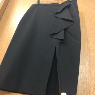 ザラ(ZARA)の【タイムセール】ZARA ザラ 黒 スカート サイズS（新品・未使用）(ひざ丈スカート)