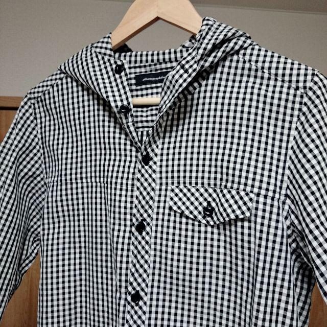 Advantage cycle(アドバンテージサイクル)の美品 アドバンテージサイクル 日本製 フード付き七分袖チェックシャツ メンズS メンズのトップス(パーカー)の商品写真