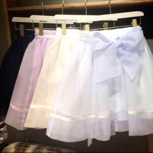 SNIDEL(スナイデル)の試着のみsnidel♡バックリボンスカート レディースのスカート(ひざ丈スカート)の商品写真