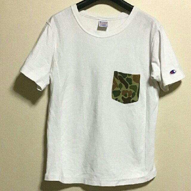 Champion(チャンピオン)のチャンピオン  カモフラ  ポケT レディースのトップス(Tシャツ(半袖/袖なし))の商品写真