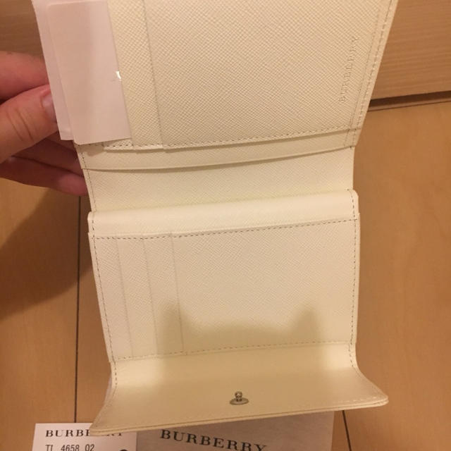 BURBERRY(バーバリー)の新品未使用 日本製 確実正規品 バーバリー Burberry がま口 財布 レディースのファッション小物(財布)の商品写真