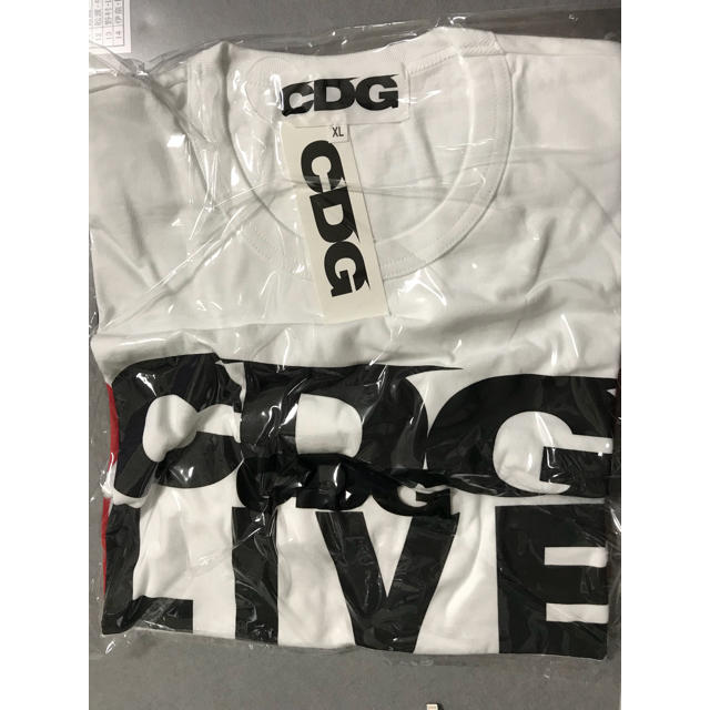 COMME des GARCONS(コムデギャルソン)のコムデギャルソン  CDG サイズXL 完売 メンズのトップス(Tシャツ/カットソー(半袖/袖なし))の商品写真