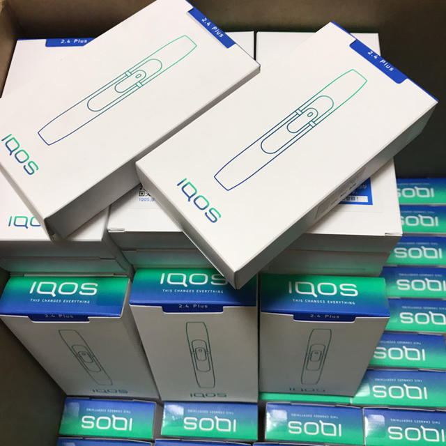 IQOS(アイコス)の【専用出品】新品未使用 iQOS2.4 プラス ホルダー単品 94個 メンズのファッション小物(タバコグッズ)の商品写真