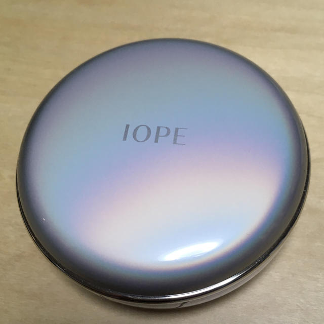 IOPE(アイオペ)のアイオペ(IOPE) エアクッション クッションファンデ ケース コスメ/美容のベースメイク/化粧品(ファンデーション)の商品写真
