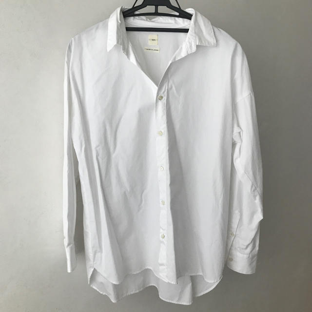 SEA(シー)の【新品】sea シー シャツ ホワイト 白 レディースのトップス(シャツ/ブラウス(長袖/七分))の商品写真