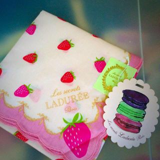 ラデュレ(LADUREE)のLADUREE☆ハンカチ(ハンカチ)