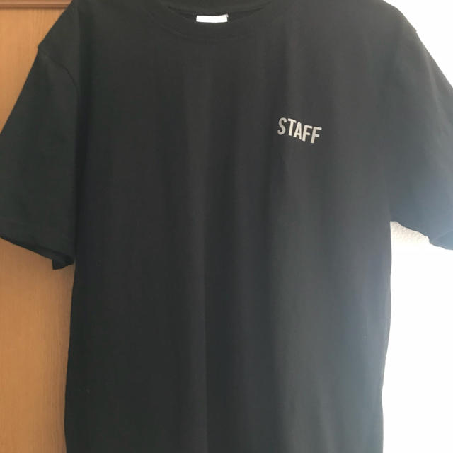 saintvêtement (saintv・tement)(サンベットモン)のVETEMENTS tシャツ2018s/s メンズのトップス(Tシャツ/カットソー(半袖/袖なし))の商品写真