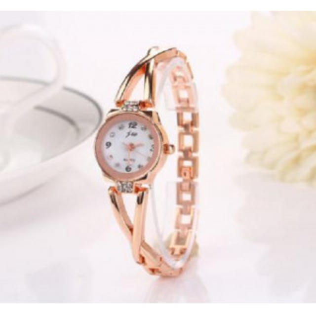 可愛い・おしゃれを手元に♡　ピンクゴールド腕時計【新品・送料無料】 レディースのファッション小物(腕時計)の商品写真