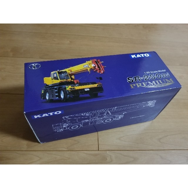 1/50スケール KATO SR-250Ri ラフテレーンクレーン 未開封 の 1/50スケール KATO SR-250Ri ラフテレーンクレーン 未開封 の