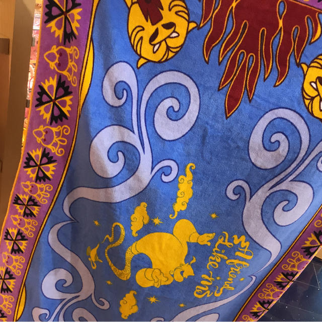 Disney アラジン 魔法の絨毯の通販 By あい S Shop ディズニーならラクマ