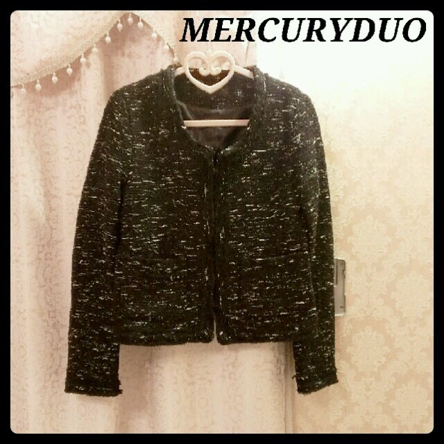 MERCURYDUO(マーキュリーデュオ)のツイードジャケット レディースのジャケット/アウター(ノーカラージャケット)の商品写真