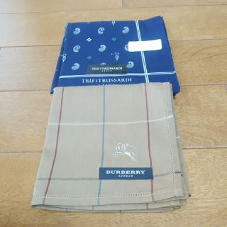 バーバリー(BURBERRY)の新品BURBERRY Trussardi ハンカチ2枚セット(ハンカチ/ポケットチーフ)