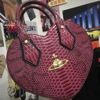 ヴィヴィアンウエストウッド(Vivienne Westwood)のお取り置き 8/6まで 17000円+送料手数料(ハンドバッグ)