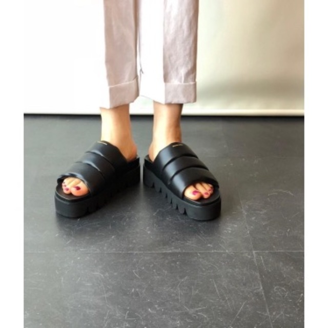 靴/シューズ新品◆今季 MAISON EUREKA KILTING SANDAL Sサイズ