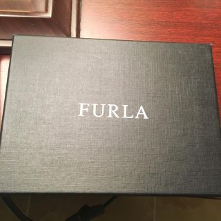 フルラ(Furla)のFURLA パスポートケース 黒(パスケース/IDカードホルダー)