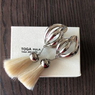 トーガ(TOGA)のTOGA PULLA トーガ メタル イヤリング(イヤリング)