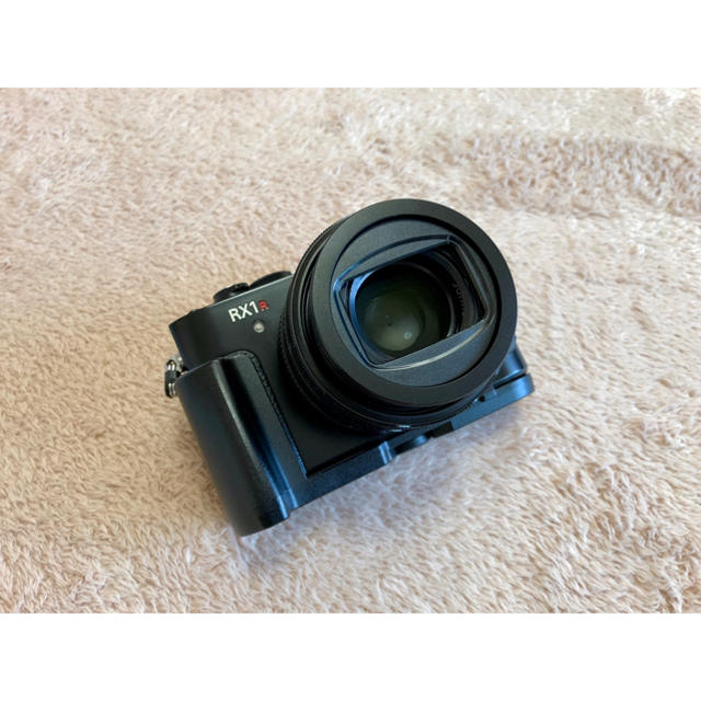 SONY(ソニー)のberlinetta様専用 Sony Cyber-shot DSC-RX1RM2 スマホ/家電/カメラのカメラ(コンパクトデジタルカメラ)の商品写真