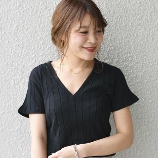 シップスフォーウィメン(SHIPS for women)の★ヤングアンドオルセン  リブVネック カットソー Mサイズ(Tシャツ(半袖/袖なし))