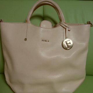 フルラ(Furla)のFURLAバッグ(トートバッグ)