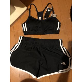 アディダス(adidas)のトレーニング ブラ ショートパンツ セット(ヨガ)