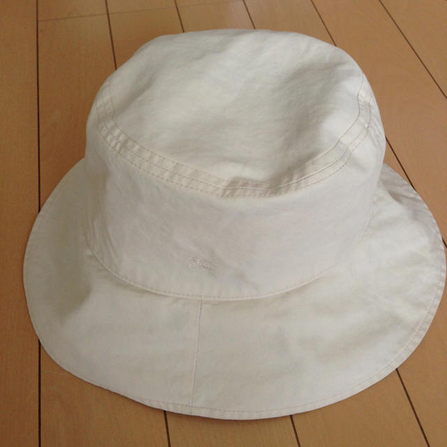 BURBERRY(バーバリー)のバーバリーリバーシブル帽子 レディースの帽子(ハット)の商品写真