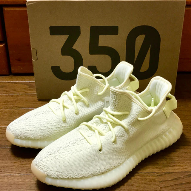 adidas(アディダス)のYEEZY BOOST 350 V2 butter 28.5cm 10.5バター メンズの靴/シューズ(スニーカー)の商品写真