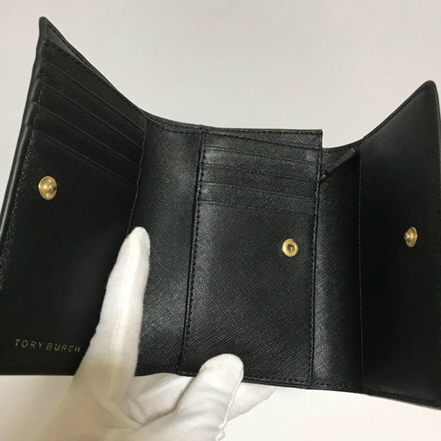 Tory Burch(トリーバーチ)のTory Burch  無地 三つ折り折り財布 レディースのファッション小物(財布)の商品写真