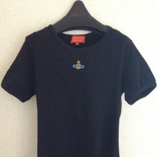 ヴィヴィアンウエストウッド(Vivienne Westwood)のヴィヴィアン土星ワンポイント刺繍Ｔシャツ(Tシャツ(半袖/袖なし))