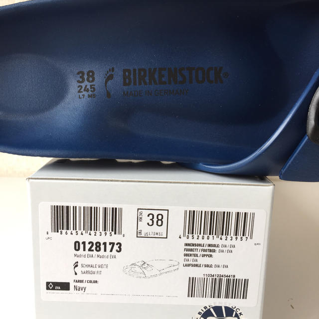 BIRKENSTOCK(ビルケンシュトック)の新品 BIRKENSTOCK マドリッド EVA 紺 38 レディースの靴/シューズ(サンダル)の商品写真