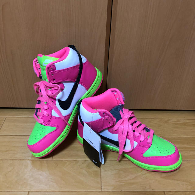 NIKE✩ハイカットスニーカーレディース