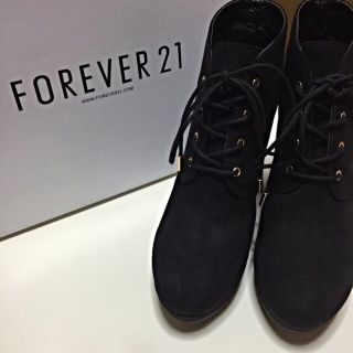 フォーエバートゥエンティーワン(FOREVER 21)のショートブーツ(ブーツ)