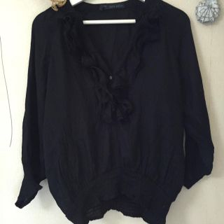 ザラ(ZARA)のzaraフリルシャツ(シャツ/ブラウス(半袖/袖なし))