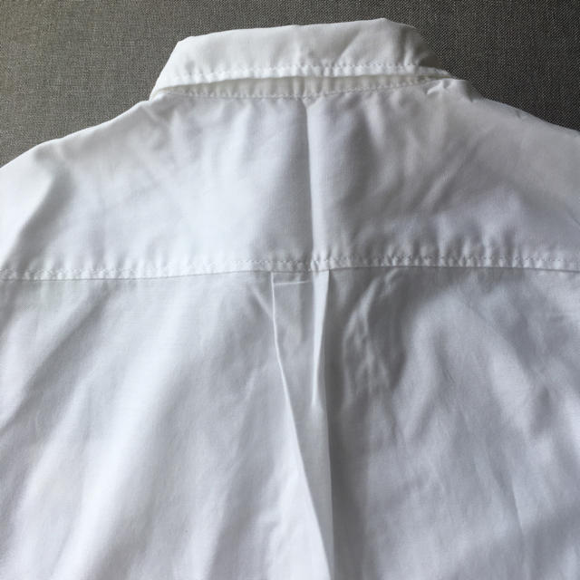 GU(ジーユー)のGU ボタンダウンシャツ 白シャツ レディースのトップス(シャツ/ブラウス(長袖/七分))の商品写真
