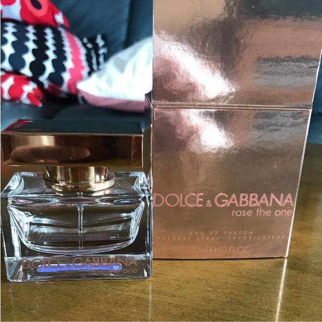 DOLCE&GABBANA(ドルチェアンドガッバーナ)の♡専用♡ DOLCE＆GABBANA  ＆BURBERRY オードトワレ コスメ/美容の香水(香水(女性用))の商品写真