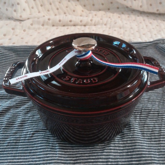 無料発送 STAUB ココット20cm☆グレナディンレッド☆USED 18