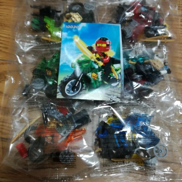 ニンジャゴーミニフィグ+バイクセット レゴ互換 - フィギュア