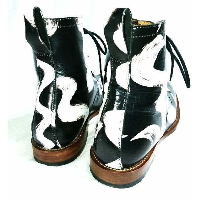 Vivienne Westwood(ヴィヴィアンウエストウッド)のVivienne Westwood MAN/スクイグル柄 アンクルブーツ メンズの靴/シューズ(ブーツ)の商品写真