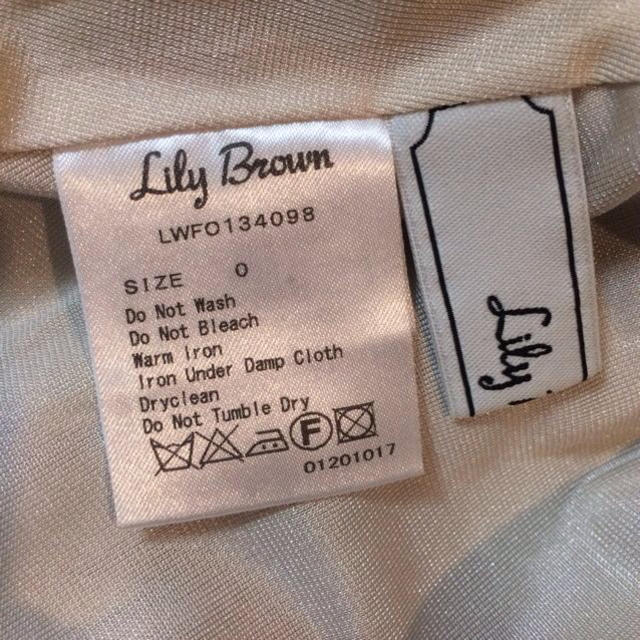 Lily Brown(リリーブラウン)のLily brown ワンピース レディースのワンピース(ひざ丈ワンピース)の商品写真