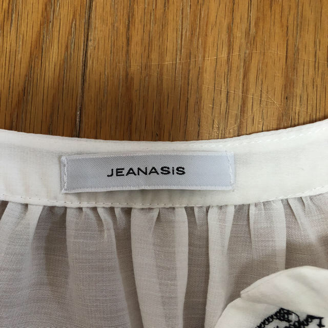JEANASIS(ジーナシス)のジーナシス ブラウス レディースのトップス(シャツ/ブラウス(半袖/袖なし))の商品写真