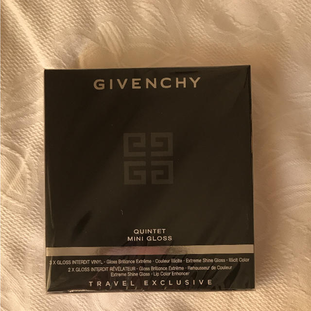 GIVENCHY(ジバンシィ)の新品未開封 ジバンシイ グロスセット グロスレベラトゥール コスメ/美容のベースメイク/化粧品(リップグロス)の商品写真