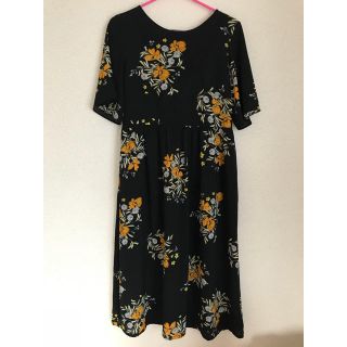 ザラ(ZARA)のザラ 花柄ワンピース(ひざ丈ワンピース)