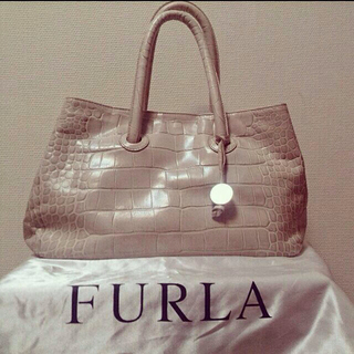 フルラ(Furla)のFURLA バッグ(ハンドバッグ)