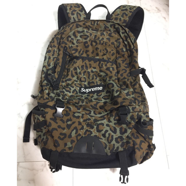 Supreme(シュプリーム)のsupreme バックパック レオパード柄 メンズのバッグ(バッグパック/リュック)の商品写真