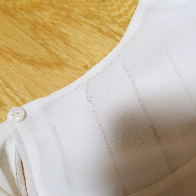 UNIQLO(ユニクロ)のユニクロ バッグプリーツノースリーブ レディースのトップス(シャツ/ブラウス(半袖/袖なし))の商品写真
