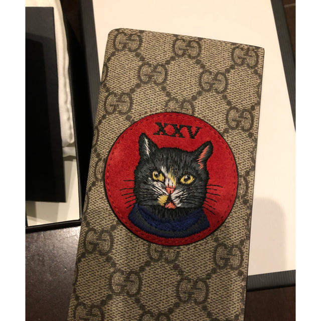 Gucci(グッチ)の新品 グッチ iPhoneケース 猫 GUCCI 今季 スマホ/家電/カメラのスマホアクセサリー(iPhoneケース)の商品写真