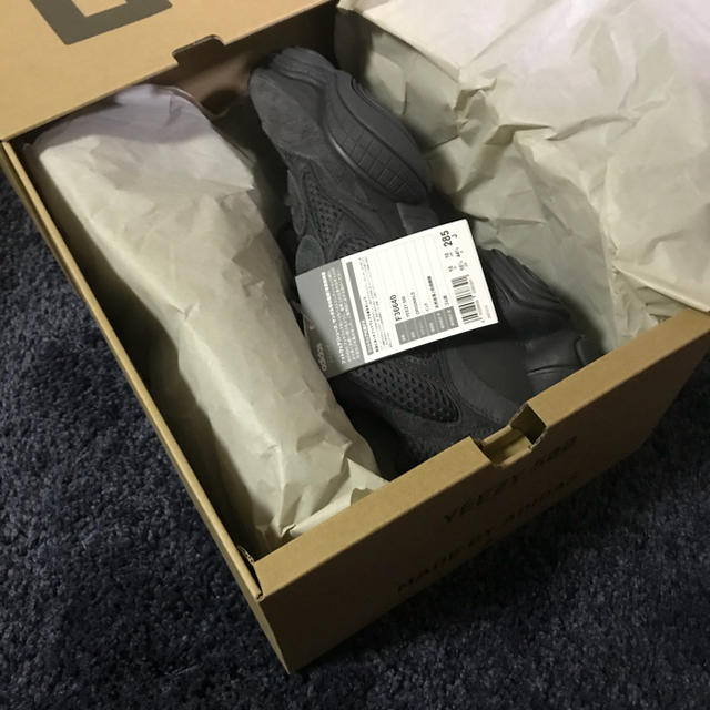 yeezy 500 新品！最安値！28.5！！